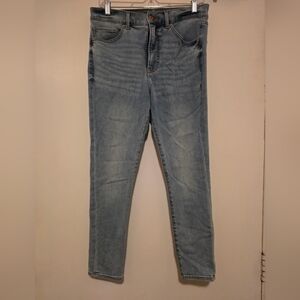 Women's Blue Jeans